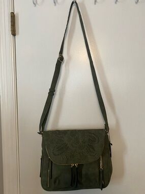 VR NYC Olive Green Women’s Crossbody Shoulder Bag